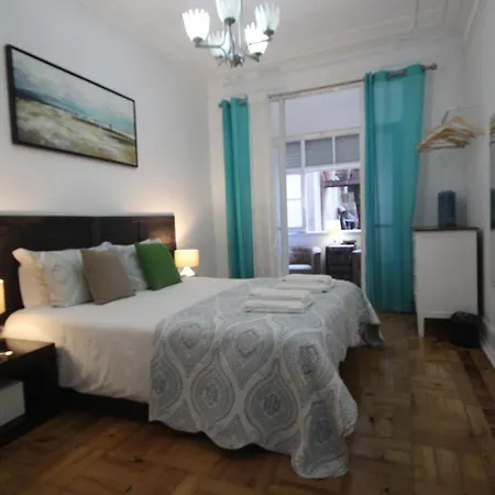 Our Little Spot In Marques 3* Lisboa